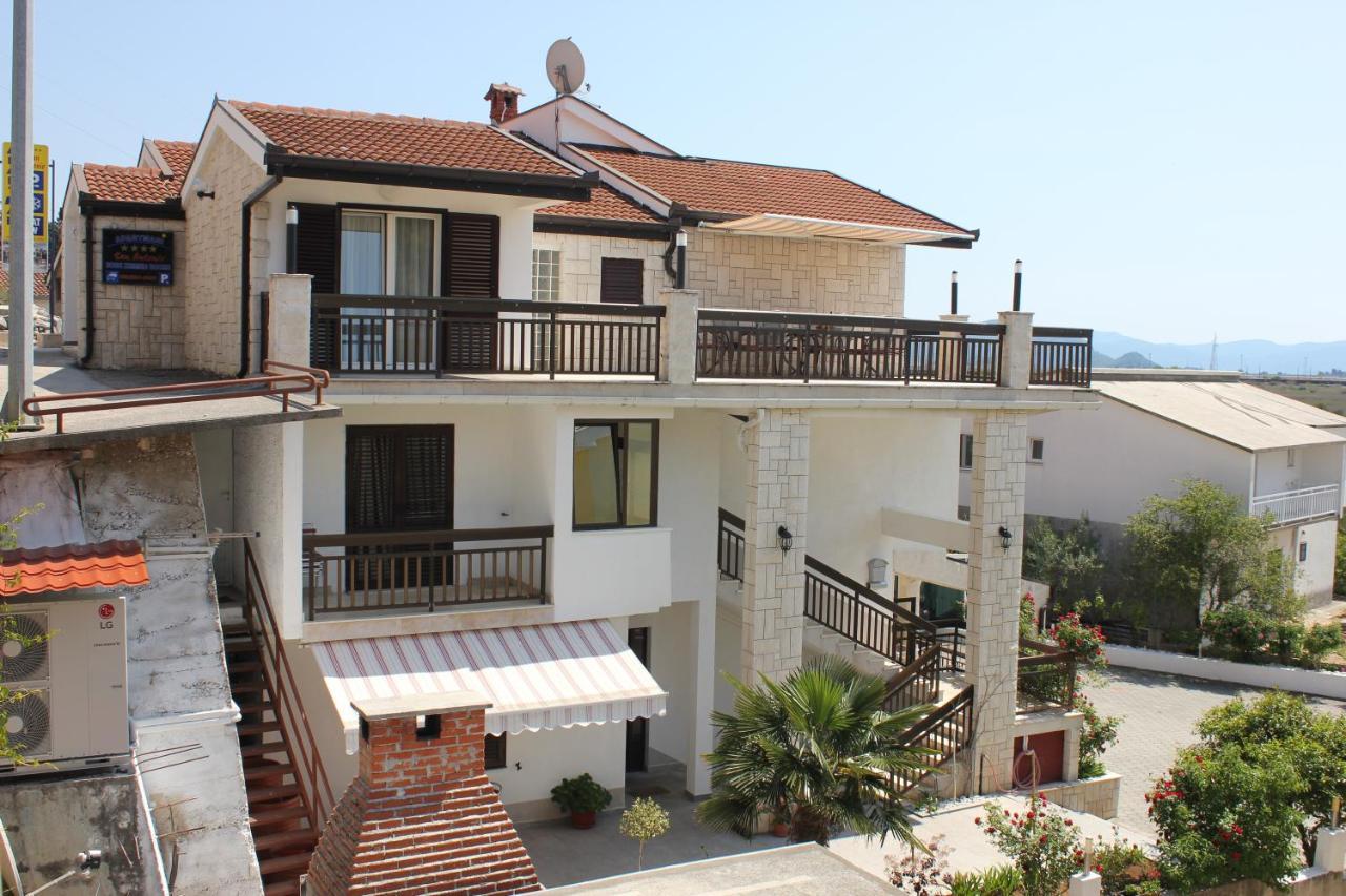 Guesthouse San Antonio Плоче Екстериор снимка