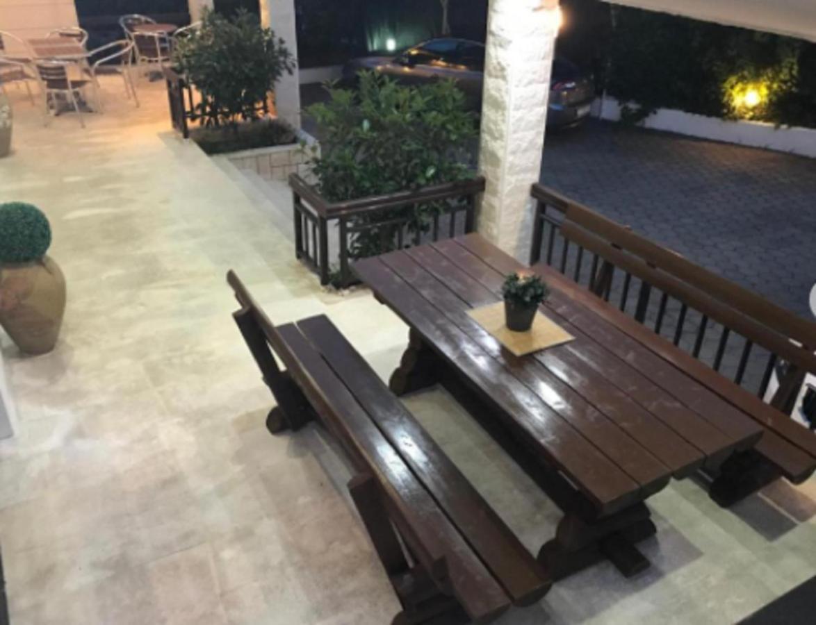 Guesthouse San Antonio Плоче Екстериор снимка