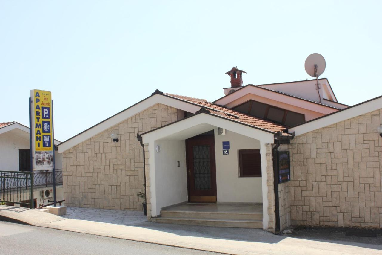 Guesthouse San Antonio Плоче Екстериор снимка